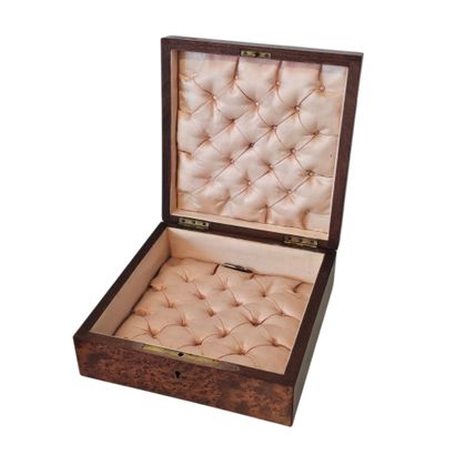 BOITE A BIJOUX en bois et placage de tuya...