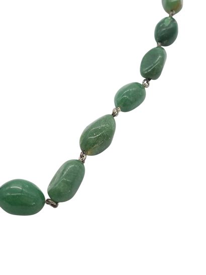 SAUTOIR de perles d'aventurines, fermoir...