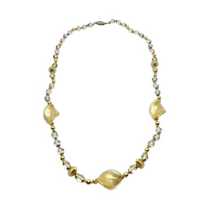 Travail XXème siècle 
COLLIER sautoir perles...