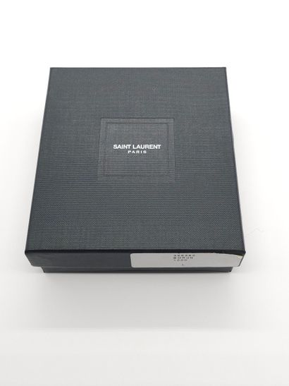 SAINT LAURENT Paris
