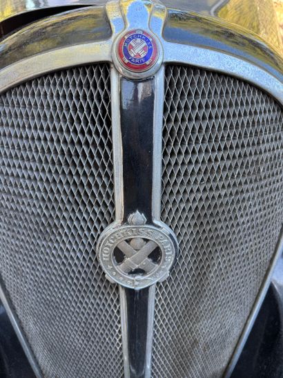 HOTCHKISS, 864 S49 Artois, 1950

Black Hotchkiss...