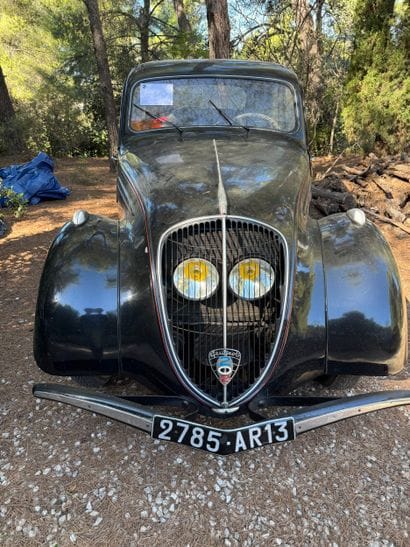 PEUGEOT, 202 luxury sedan, 1939 


Four-door,...