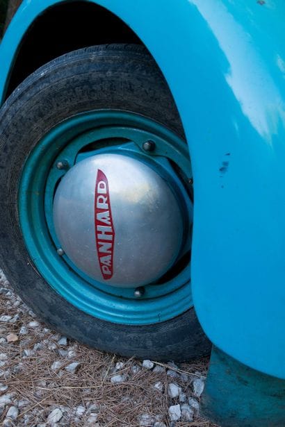 PANHARD, Dyna X86, 1951


Two-door, four-seat...