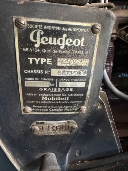 PEUGEOT, 402 Long, c. 1937

1937 Peugeot...