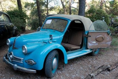 PANHARD, Dyna X86, 1951


Two-door, four-seat...