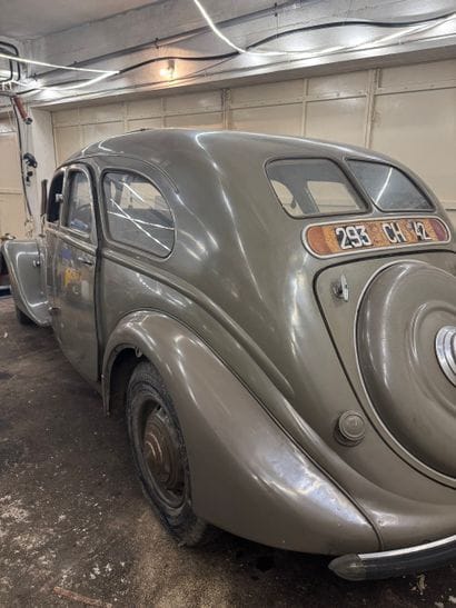 PEUGEOT, 402 