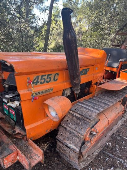 FIAT, 455 CF, tracked farm tractor, ca. 1973–75

Body...