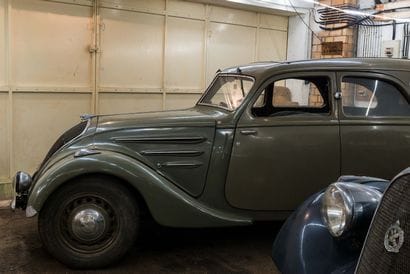 PEUGEOT, 402 