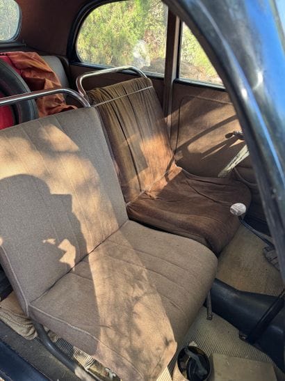 PEUGEOT, 202 luxury sedan, 1939 


Four-door,...