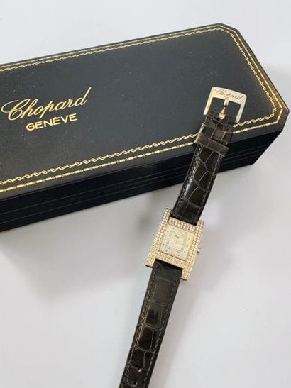 CHOPARD. Your Hour Model 
18k white gold...