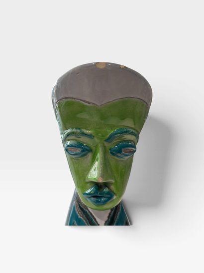 Giovanni LEONARDI (1876–1956)
Sphinx Pitcher...
