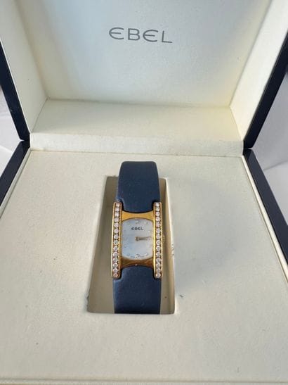 EBEL Beluga
Women's wristwatch, rectangular...