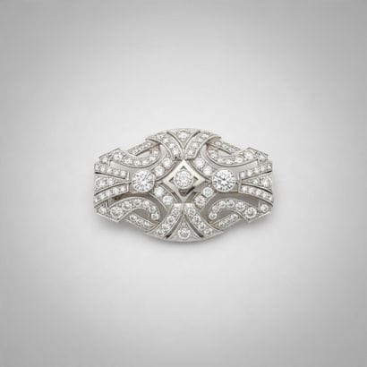 WORK French 1920–1930
STUNNING 750° white...