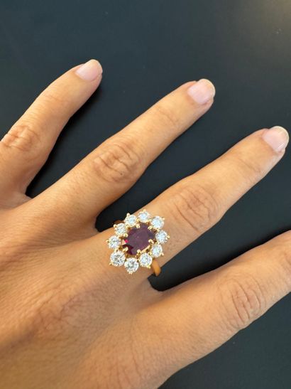 WORK French 20th century
Two-tone 750° gold...