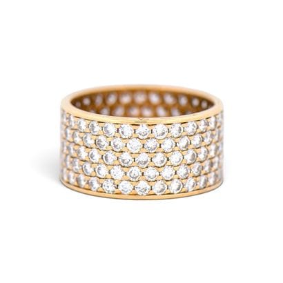 750° yellow gold band ring set with five...