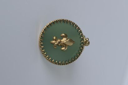 PENDENTIF en or jaune et verre ornée d'une...