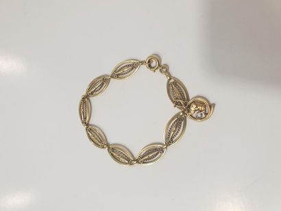 BRACELET en or jaune 750° maille olive
Poids...