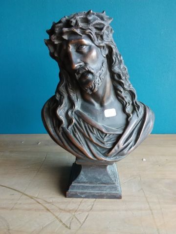 SUJET en régule représentant le Christ