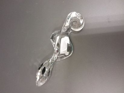 SAINT-LOUIS 
Sujet en cristal représentant...