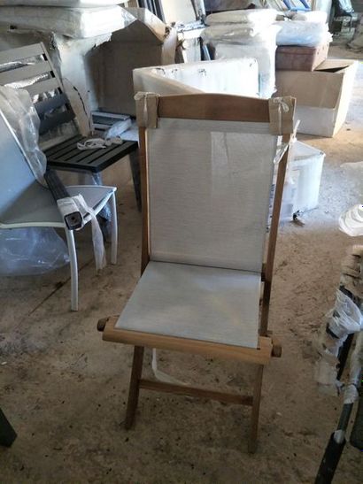 PACIFIC
Chaise, strucuture en teck, toile...