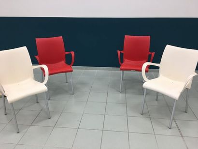 
NARDIEnsemble de six fauteuils en polypropylène...