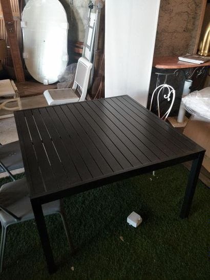 KETTLER
Table mi-hauteur, en aluminium anthracite
110...