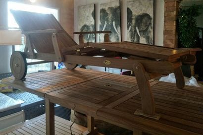 F JARDIN
Deux bains de soleil en teck, fabrication...