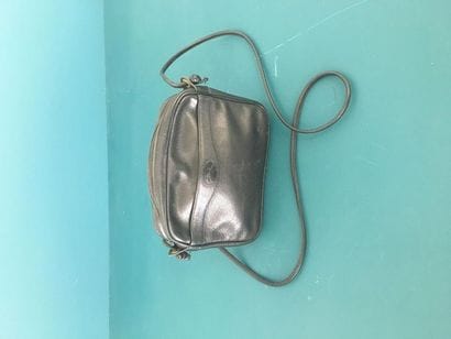 LONGCHAMP
Petit sac en cuir noir