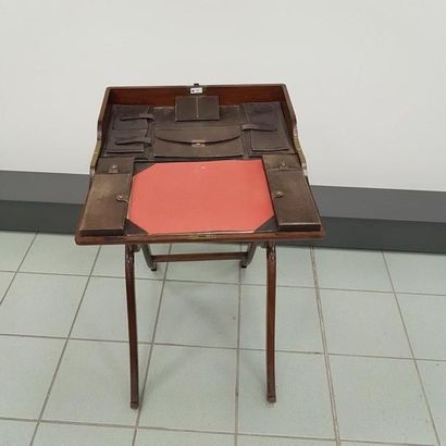 PETIT bureau de campagne pliant en bois de...
