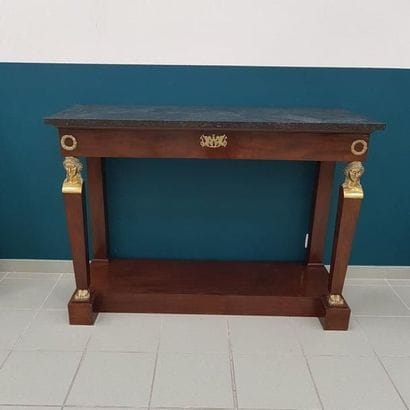 CONSOLE
En acajou et placage d'acajou et...