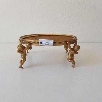 BACCARAT
CENTRE de table ou pique-fleurs...
