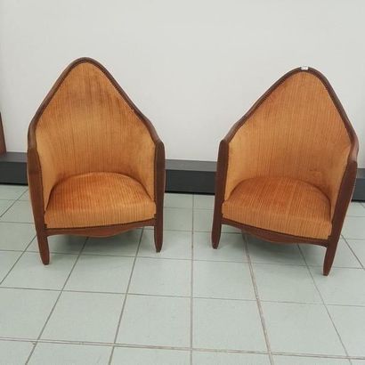 TRAVAIL FRANÇAIS VERS 1930
PAIRE de fauteuils
en...