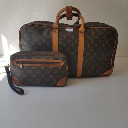 Louis VUITTON
Sac de voyage 48 heures en...