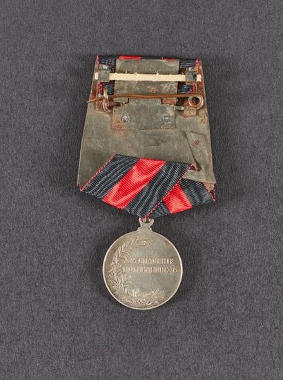 MÉDAILLE DE SAUVETAGE en argent au profil...