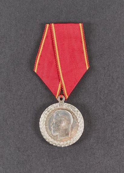 MÉDAILLE DE SERVICE DE LA POLICE en argent,...