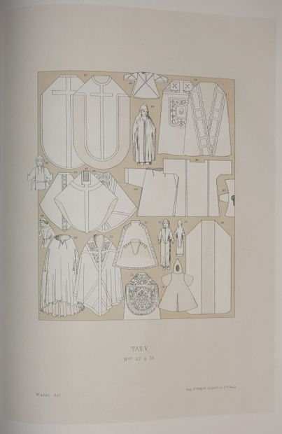 RACINET Auguste. Le Costume historique. Paris,...