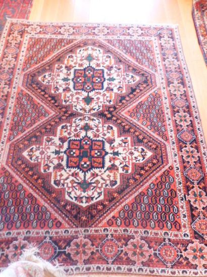 Tapis Afschar, Sud de la Perse, vers 1930-1940.

Le...