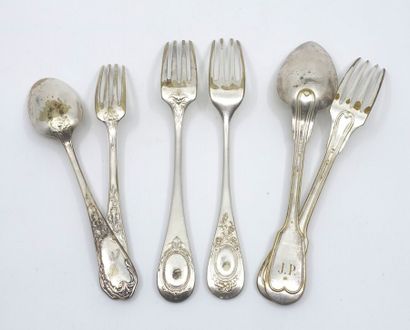 Set of silver-plated metal cutlery including...