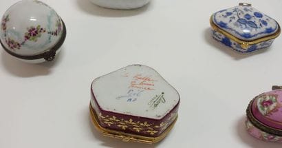 Ceramic set including a set of six porcelain...