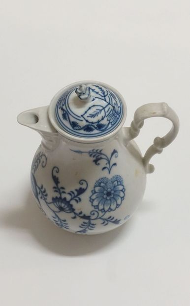 Lot de céramiques diverses, assiettes, soupière,...