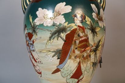 Fine earthenware baluster vase with japanese...