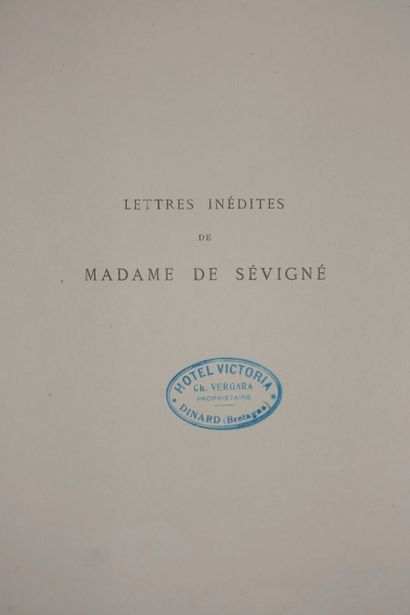 Unpublished letters from Madame de Sevigne.

N°...