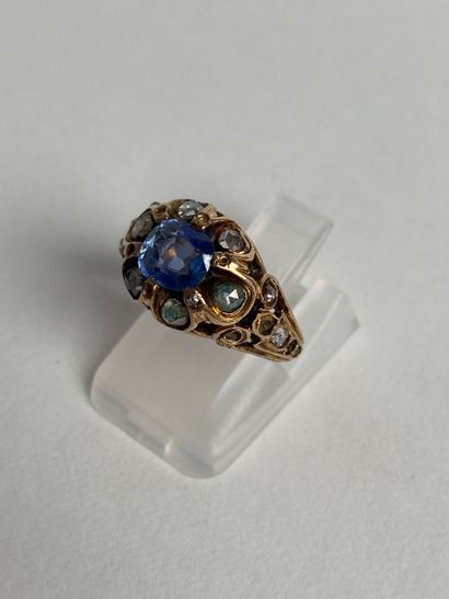 585 thousandths yellow gold ring set with...