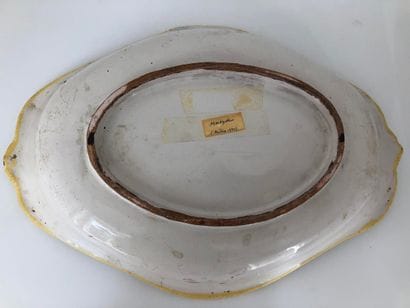 Earthenware basin with floral decoration,...