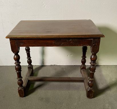 Small turned wooden table, partly made up...