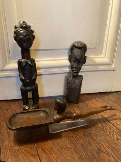 Meeting of three subjects in carved wood:...