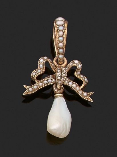 Pendant knot in yellow gold 750 thousandths...