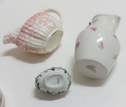 Lot de céramiques diverses, assiettes, soupière,...