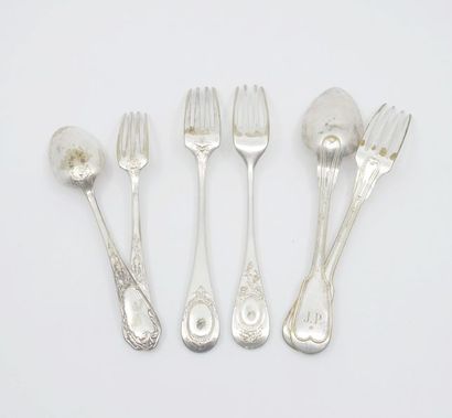 Set of silver-plated metal cutlery including...