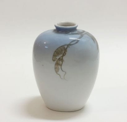 ROYAL COPENHAGEN. 

Porcelain globular vase...